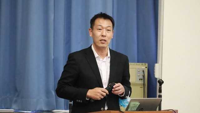 講演の石田さんの写真
